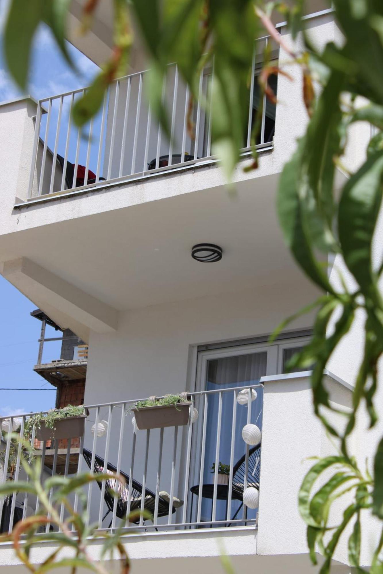 Apartment Merry - Free Garage & Parking موستار المظهر الخارجي الصورة